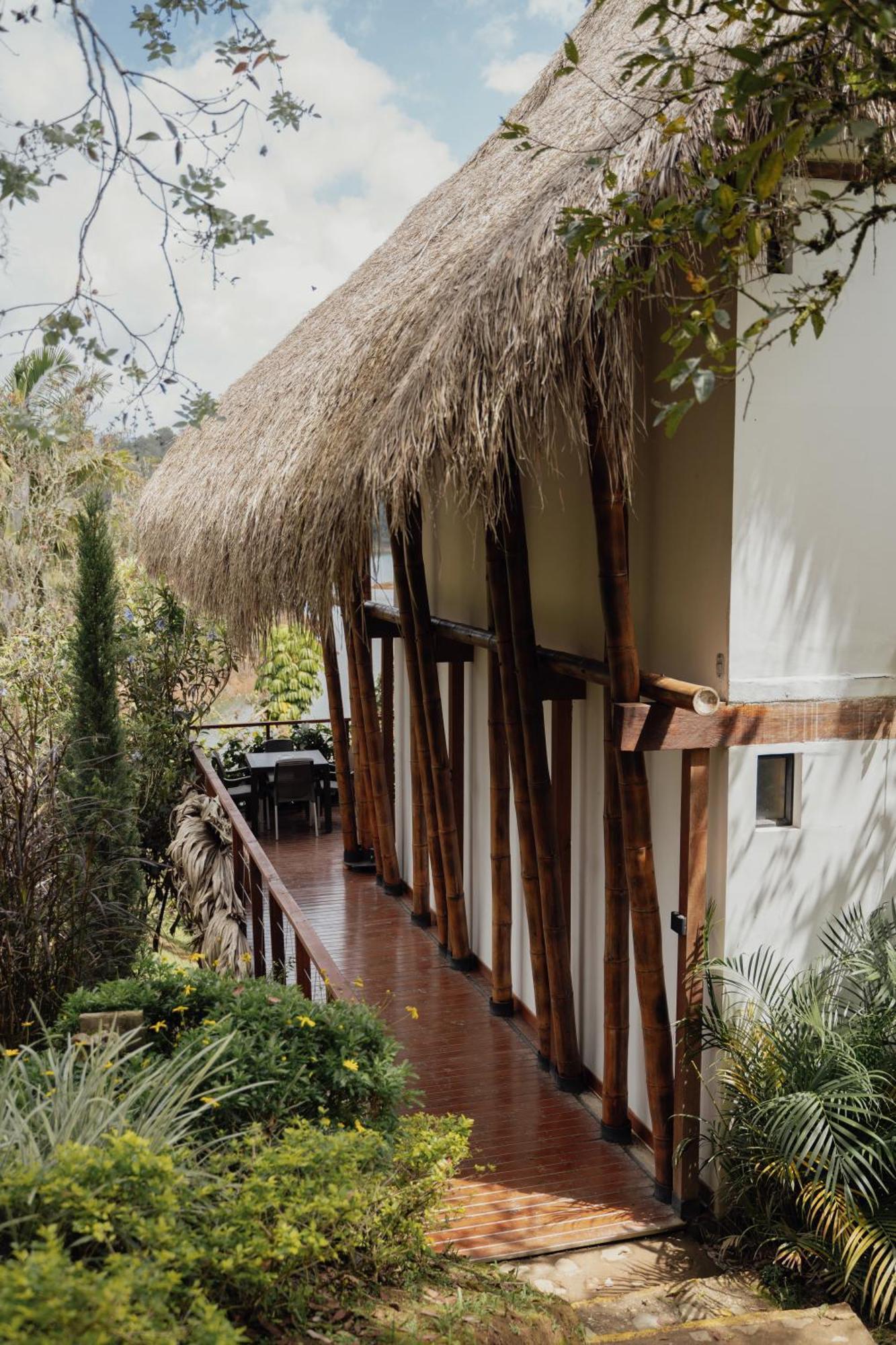 Ibuku Hotel Guatape - Chalets Dış mekan fotoğraf